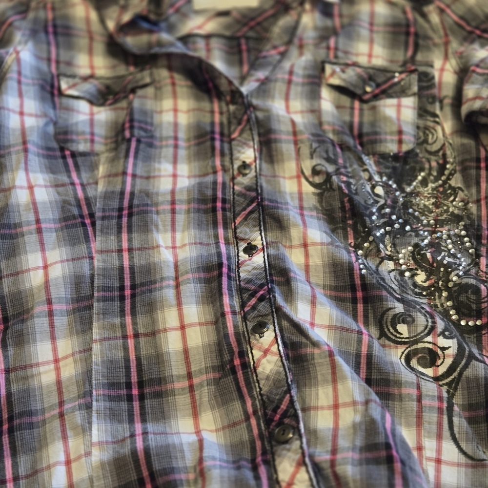 Stylish Plaid women's Shirt